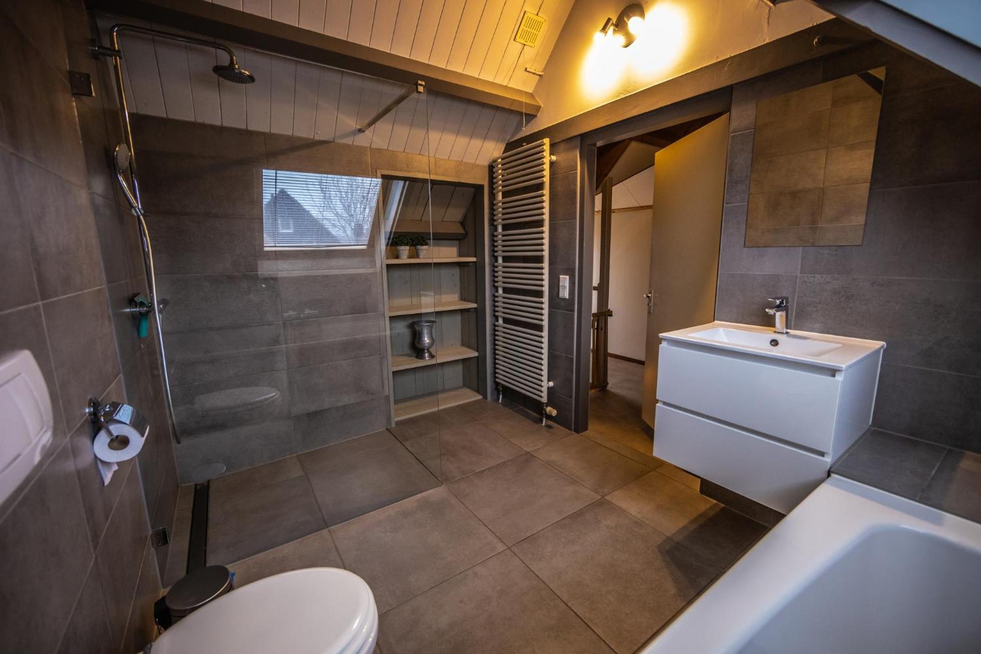 Vakantiewoning - Kon. Emmaweg 26 | Vrouwenpolder 'Uitspanning Oranjezon' Екстер'єр фото